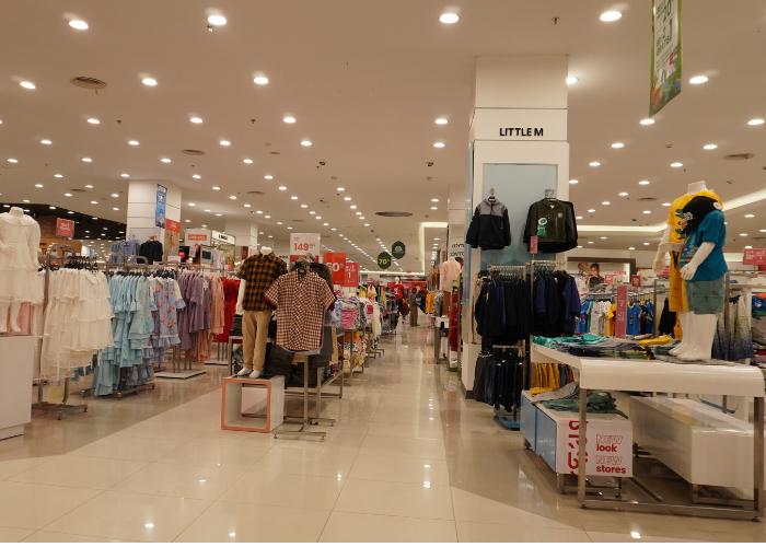 Retail compliance visual